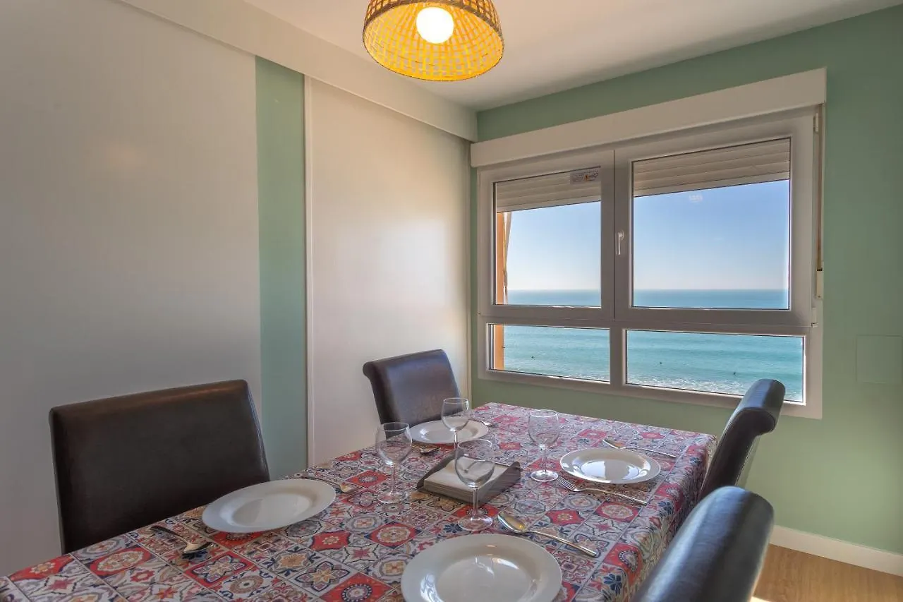 Gaviota Family Home Free Parking By Cadiz4Rentals